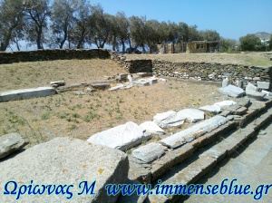 Στοά, Κιόνια - Ωρίωνας Μ