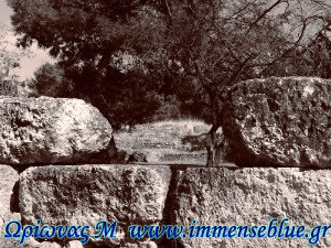 Ναός Πανελληνίου Διός (Ολυμπιείο) - Ωρίωνας Μ